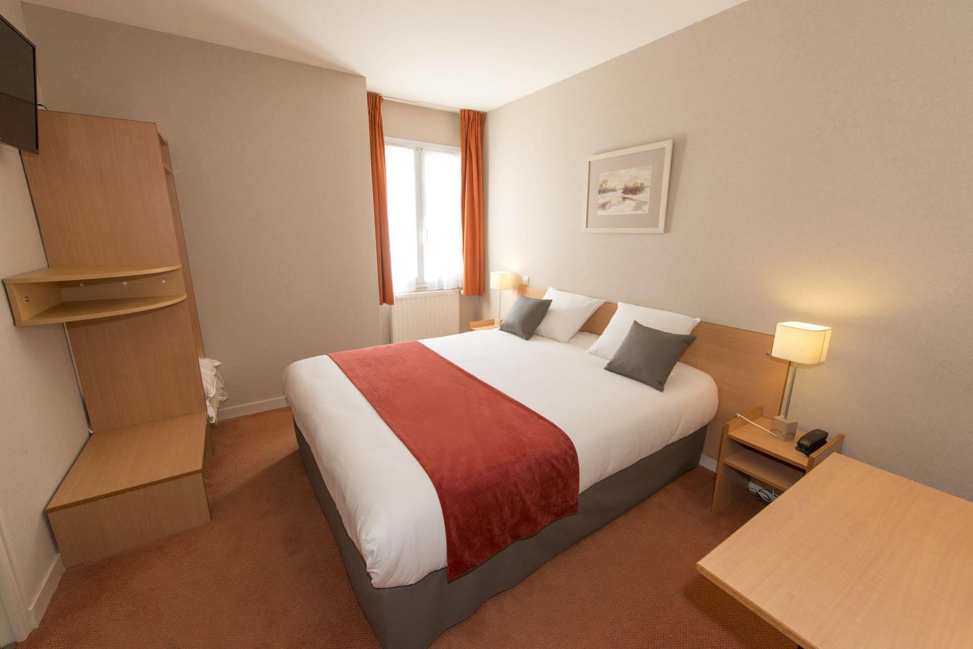 The Originals City, Hotel La Saulaie, Saumur Ouest Doué-la-Fontaine Eksteriør billede
